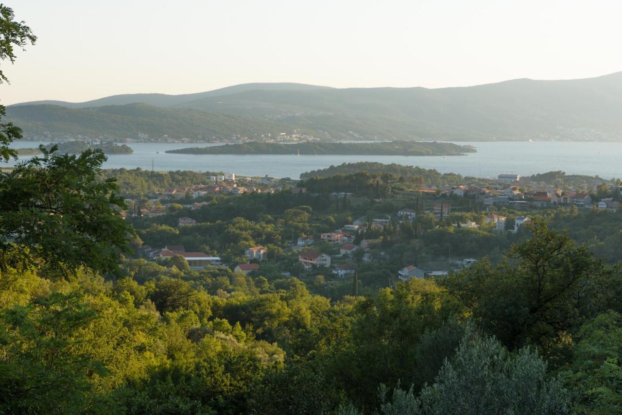Sunset Holiday Home Tivat Exterior photo