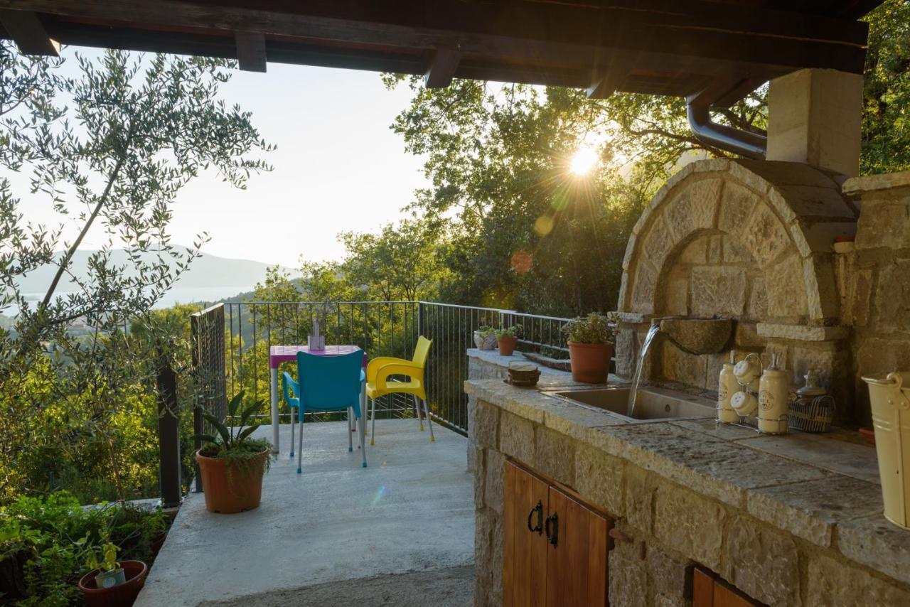 Sunset Holiday Home Tivat Exterior photo